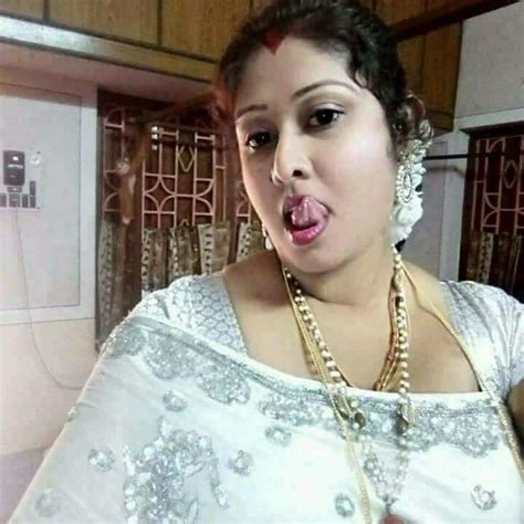 aunty desi xxx|Free Indian Desi Aunty Sex Porn Videos 